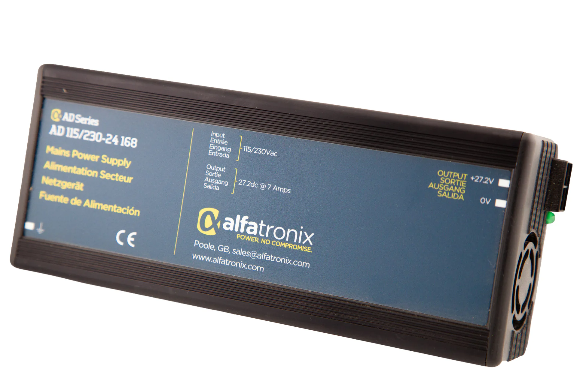 Alfatronix AD 115/230-24 168 AC/DC-Netzteil zur Stromversorgung im schwarzen Gehäuse mit frontseitigem Typenschild, schräg von vorn.
