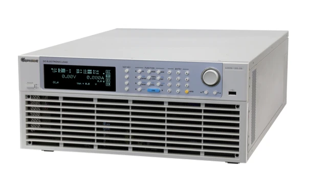 Serienabbildung, Schrägansicht: Elektronische DC-Last Chroma 63200E mit Frontdisplay, Tasten und Lüftungsgitter für Netzteilprüfung, Batterieentladung und DC-Lasttests.